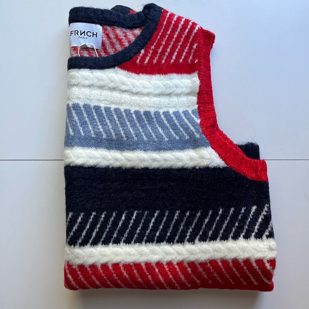 Beautiful FRNCH sweater.